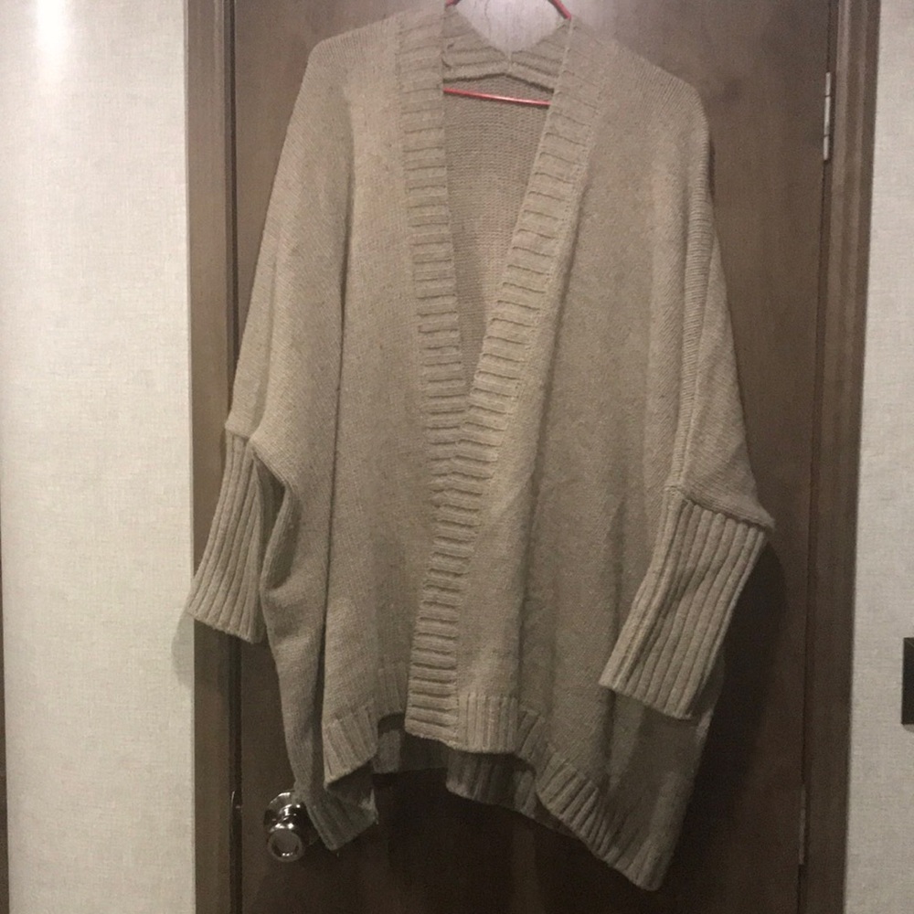Tan thick knit oversized batwing cardigan